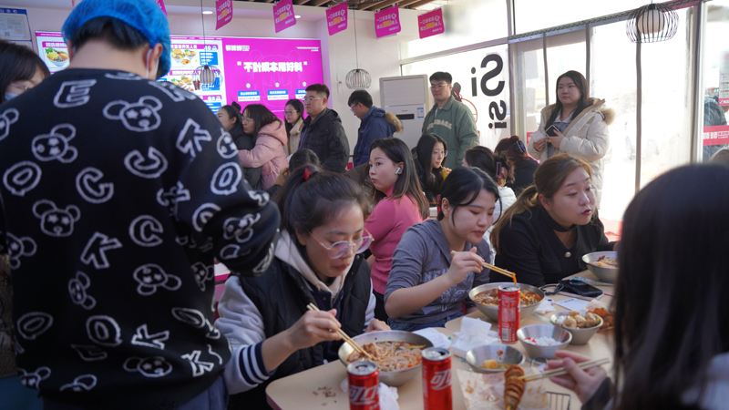 宁波螺蛳粉加盟店.jpg