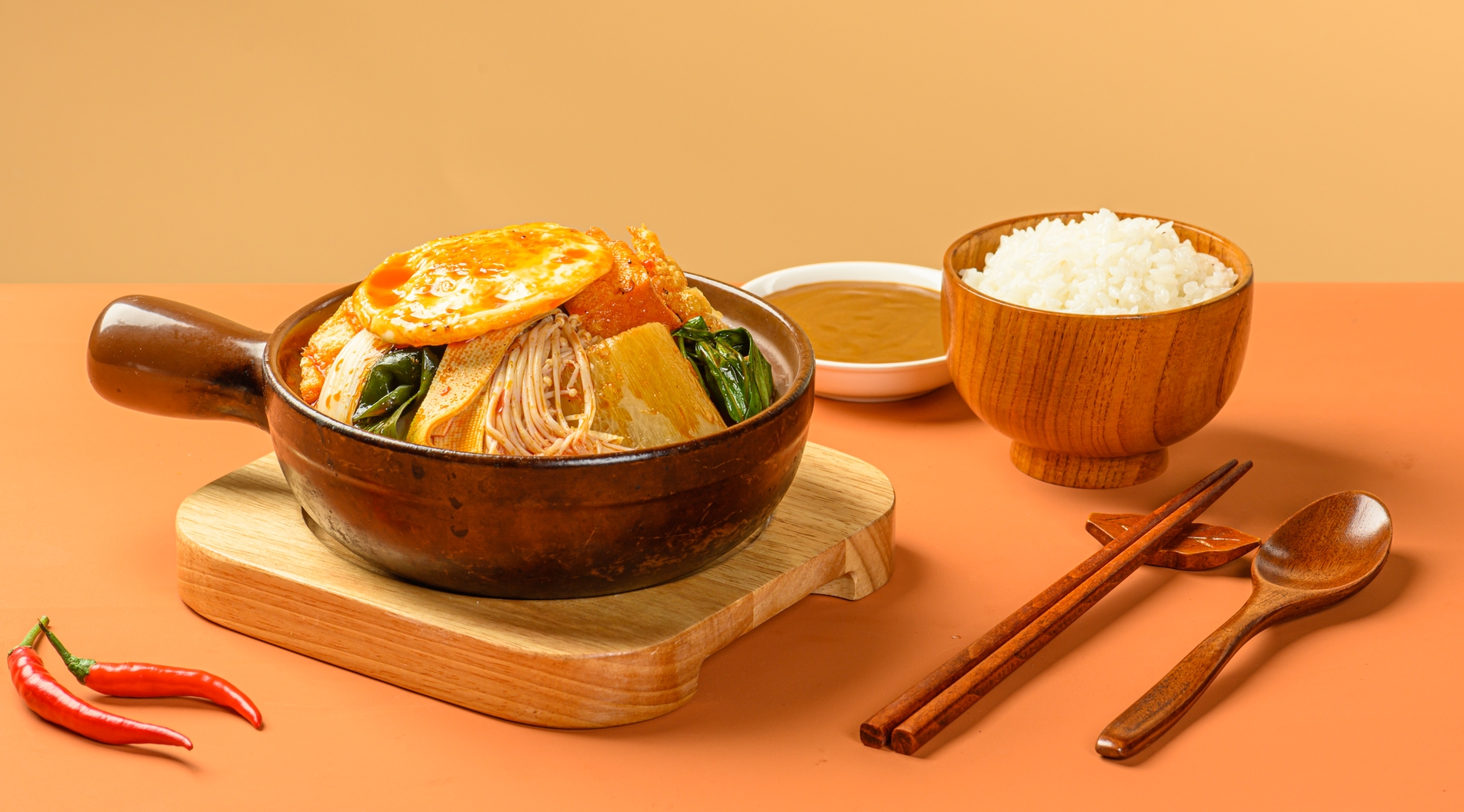 宁波螺蛳粉加盟连锁店.png