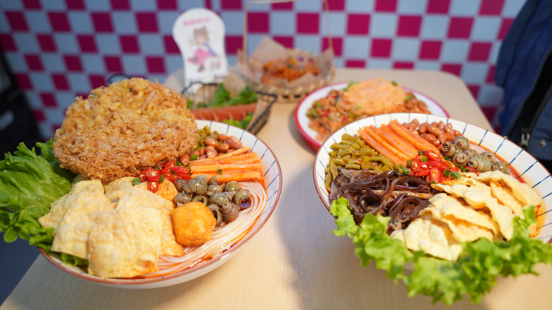 高校食堂做螺蛳粉加盟店可以吗？